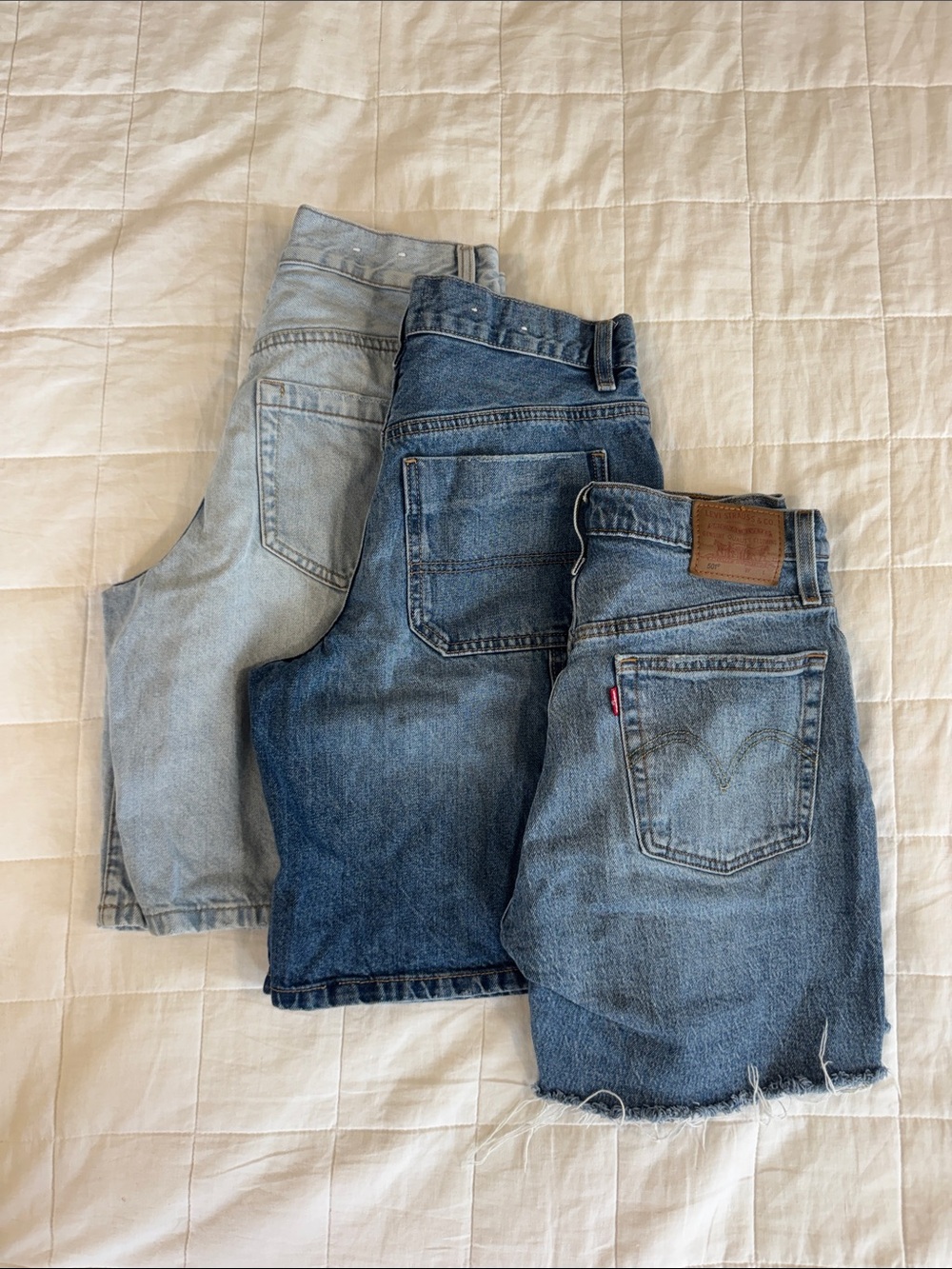 Levi's & Garage - Denim Bermudas Trio in Light and Mid Blue